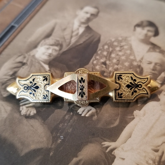 Antique brooch taille d'epargne bar pin gold tone Victorian - Picture 13 of 14